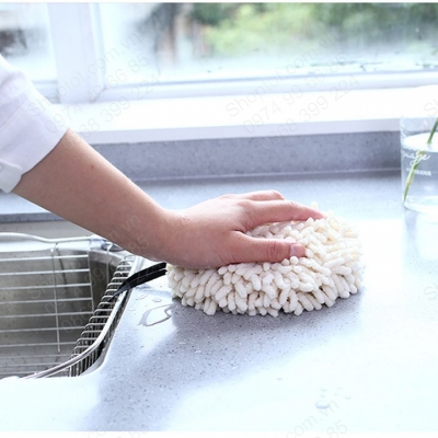 khan lau tay nha tam, nha bep sieu tham nuoc