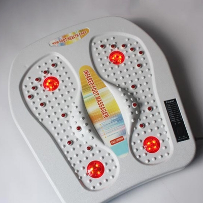 may massage chan hong ngoai